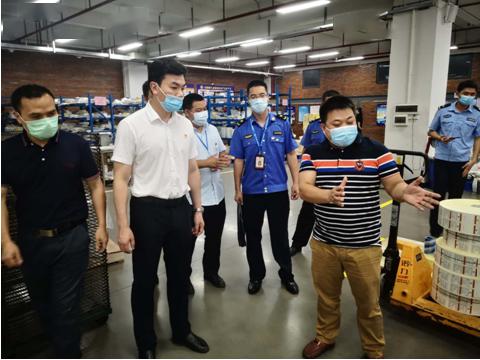 南頭鎮開展2020年學校周邊及文化市場出版物專項集中檢查行動